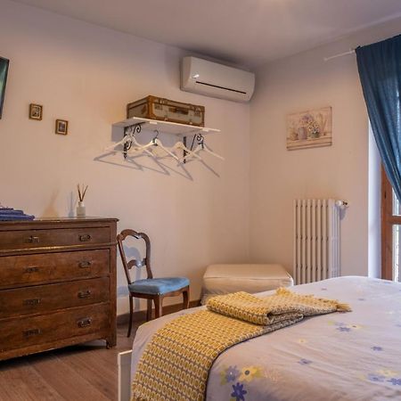 B&B Il Cortile Биела Екстериор снимка