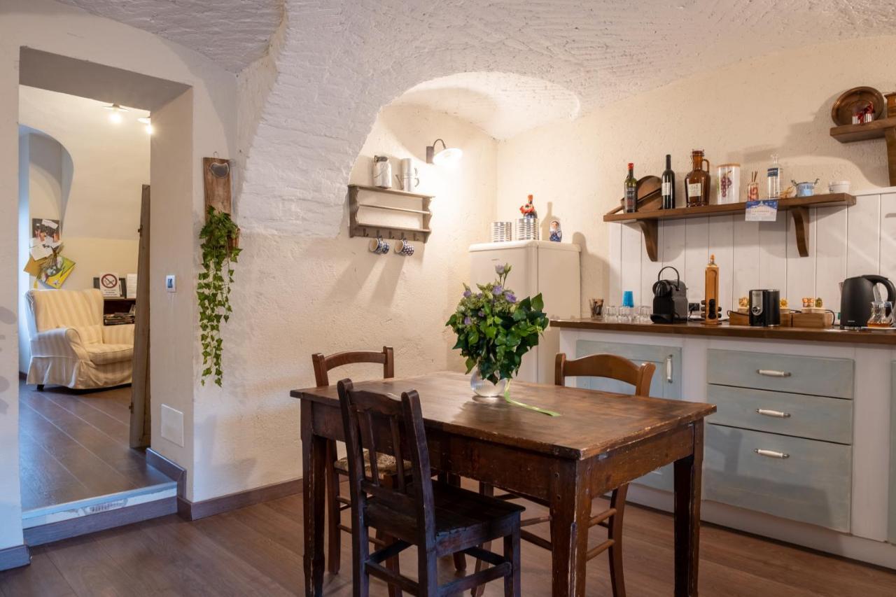 B&B Il Cortile Биела Екстериор снимка