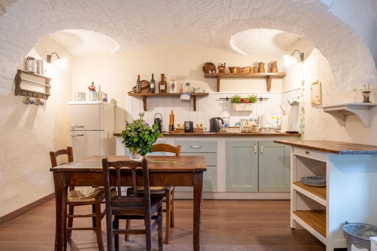 B&B Il Cortile Биела Екстериор снимка